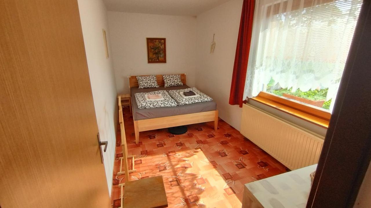 Prague Zbraslav Old Garden Apartment Exterior photo